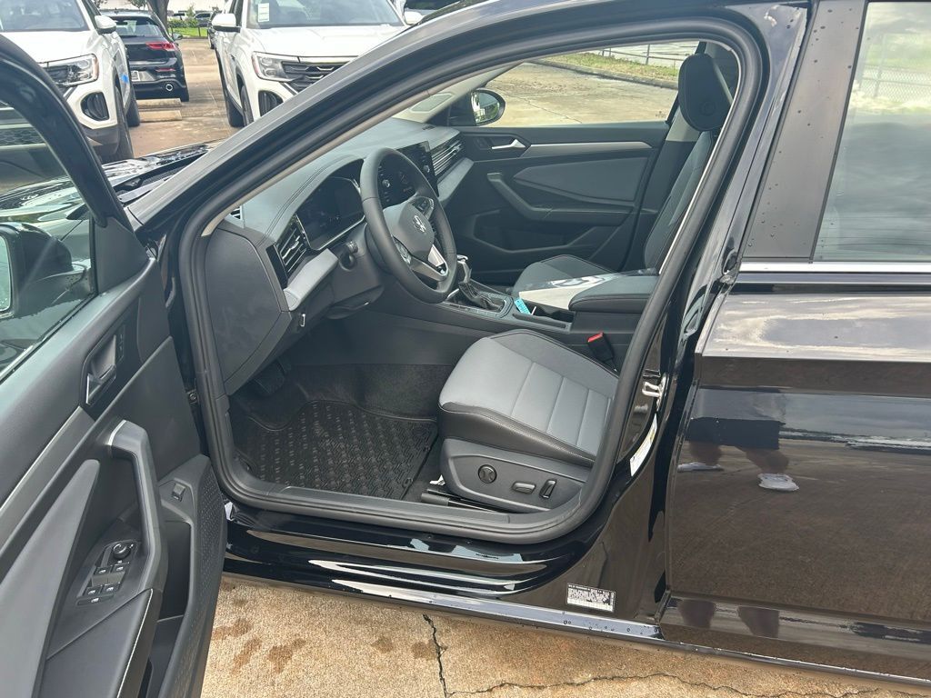 2025 Volkswagen Jetta 1.5T SE Tampa FL