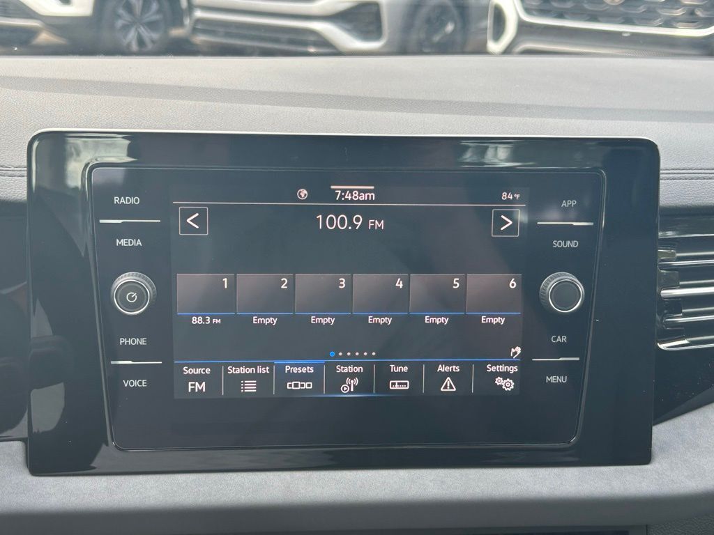 2025 Volkswagen Jetta 1.5T SE Tampa FL