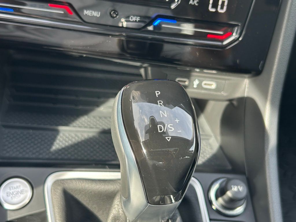 2025 Volkswagen Jetta 1.5T SE Tampa FL