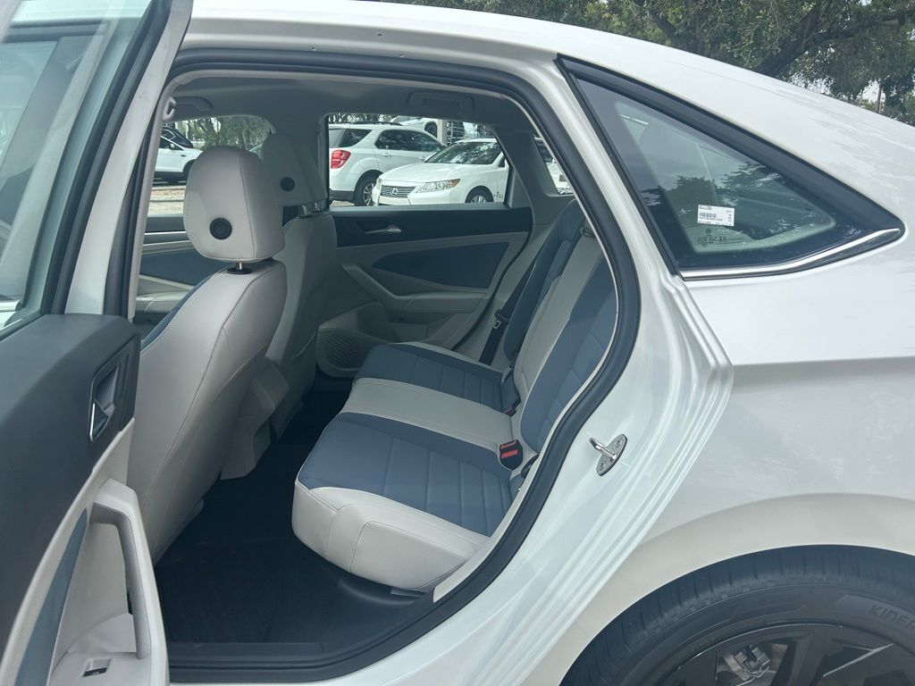 2025 Volkswagen Jetta 1.5T SE Tampa FL