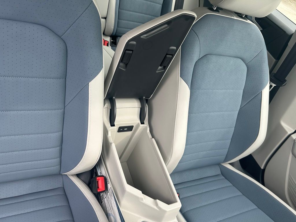 2025 Volkswagen Jetta 1.5T SE Tampa FL