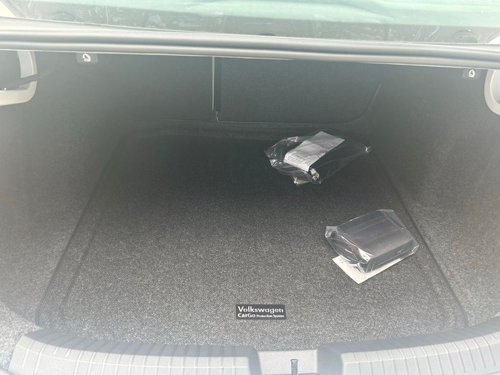 2025 Volkswagen Jetta 1.5T SE Tampa FL