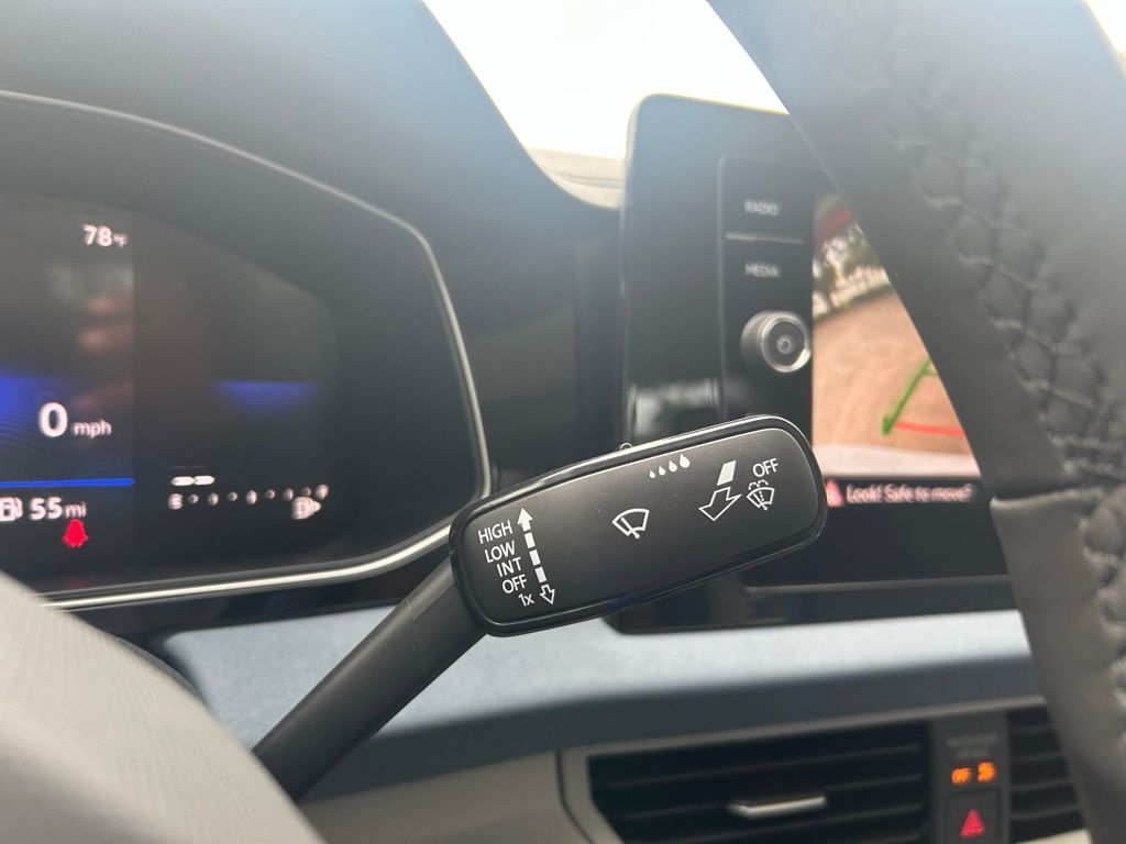 2025 Volkswagen Jetta 1.5T SE Tampa FL
