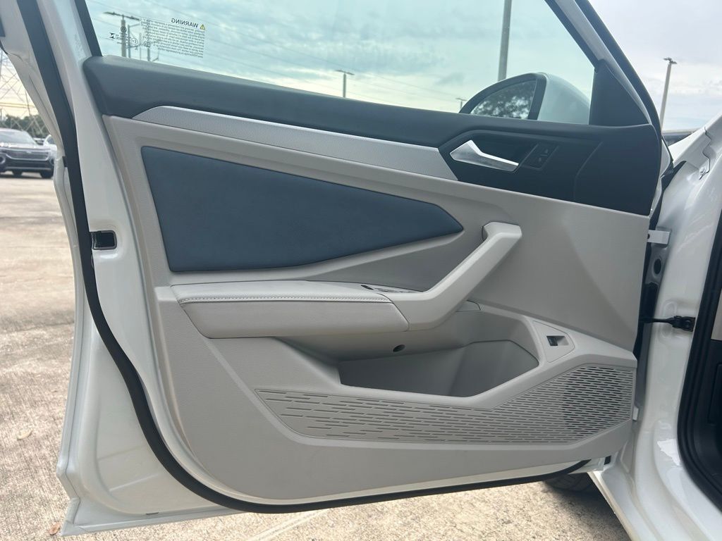 2025 Volkswagen Jetta 1.5T SE Tampa FL