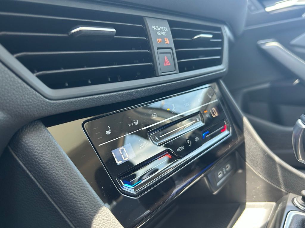 2025 Volkswagen Jetta 1.5T SE Tampa FL