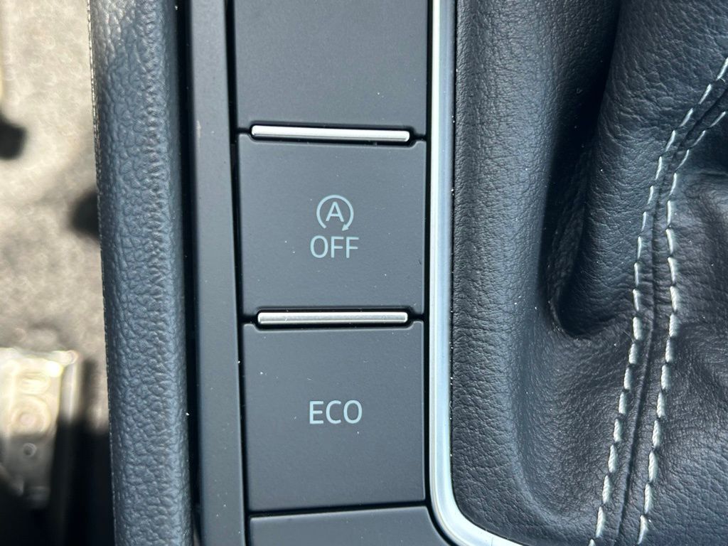 2025 Volkswagen Jetta 1.5T SE Tampa FL