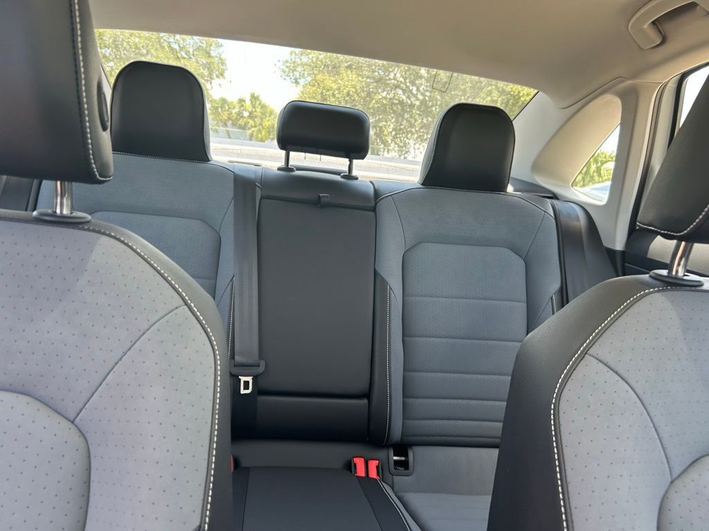 2025 Volkswagen Jetta 1.5T SE Tampa FL