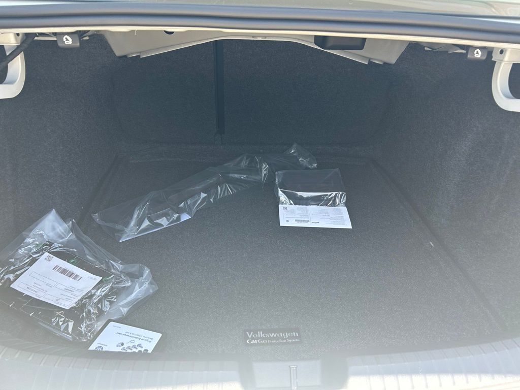 2025 Volkswagen Jetta 1.5T SE Tampa FL