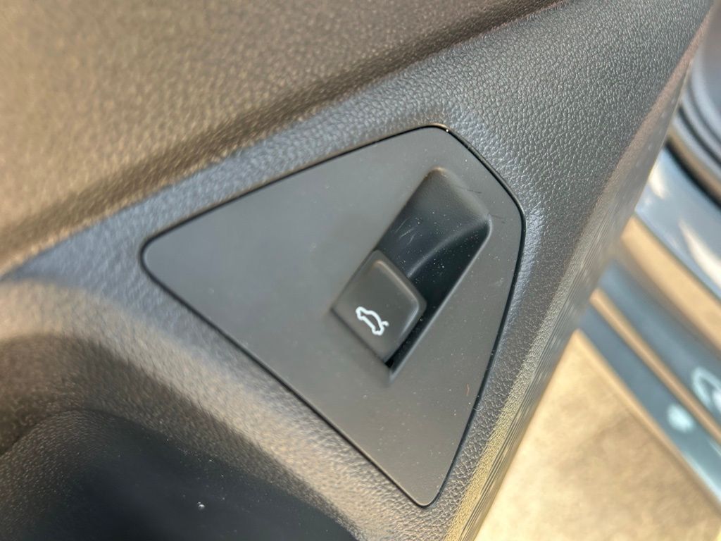 2025 Volkswagen Jetta 1.5T SE Tampa FL