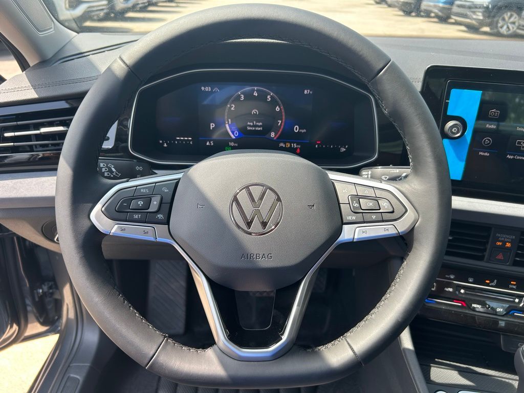 2025 Volkswagen Jetta 1.5T SE Tampa FL