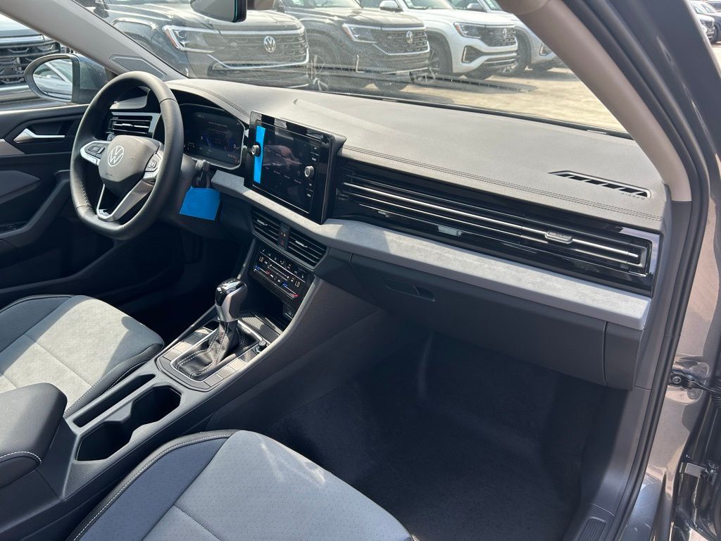 2025 Volkswagen Jetta 1.5T SE Tampa FL