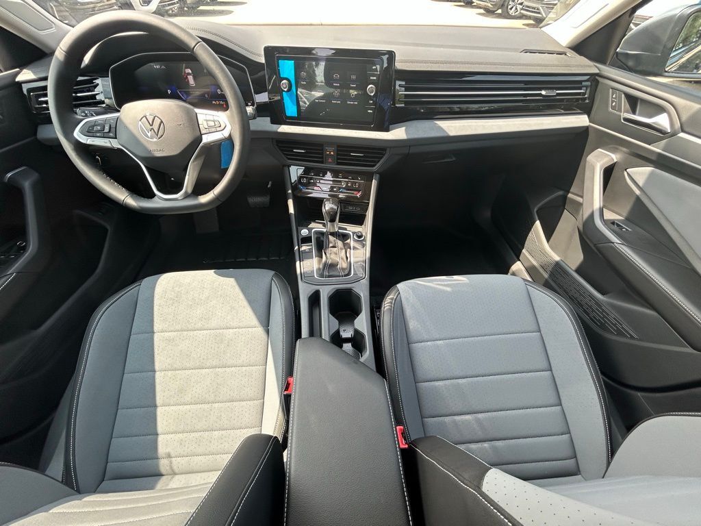 2025 Volkswagen Jetta 1.5T SE Tampa FL