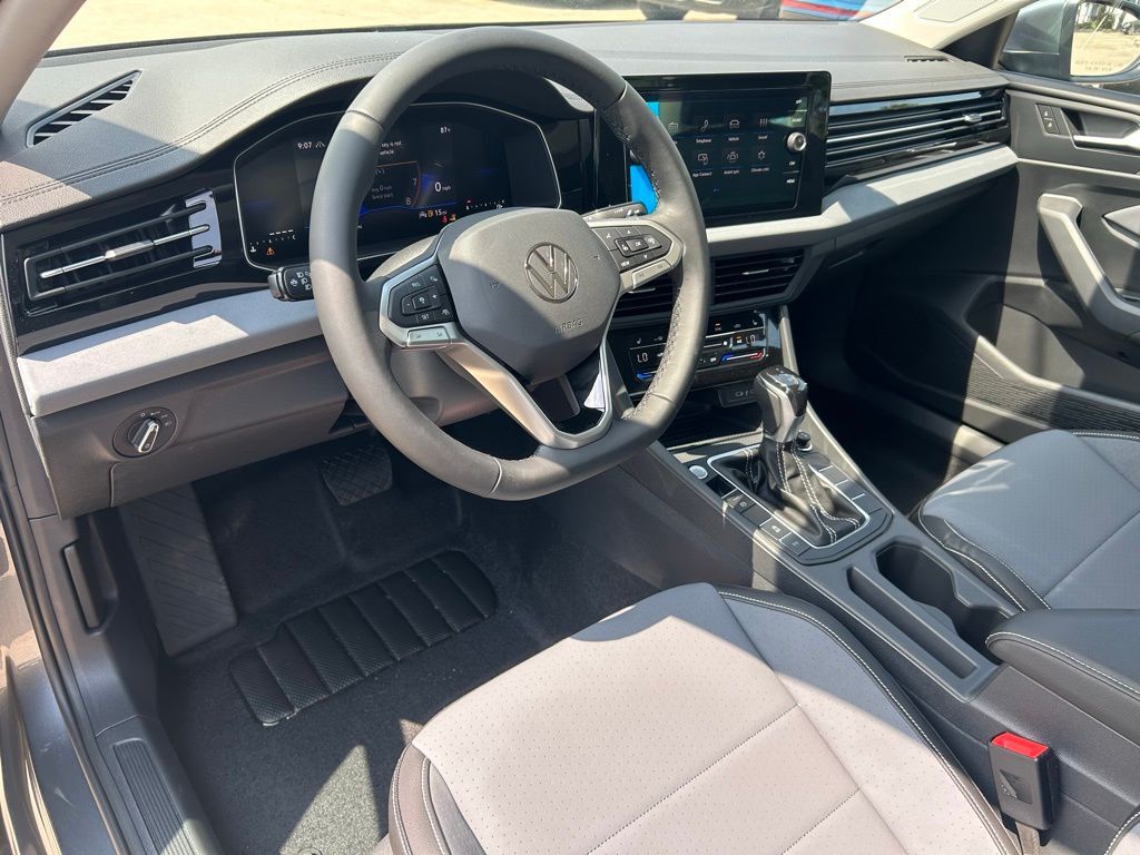2025 Volkswagen Jetta 1.5T SE Tampa FL
