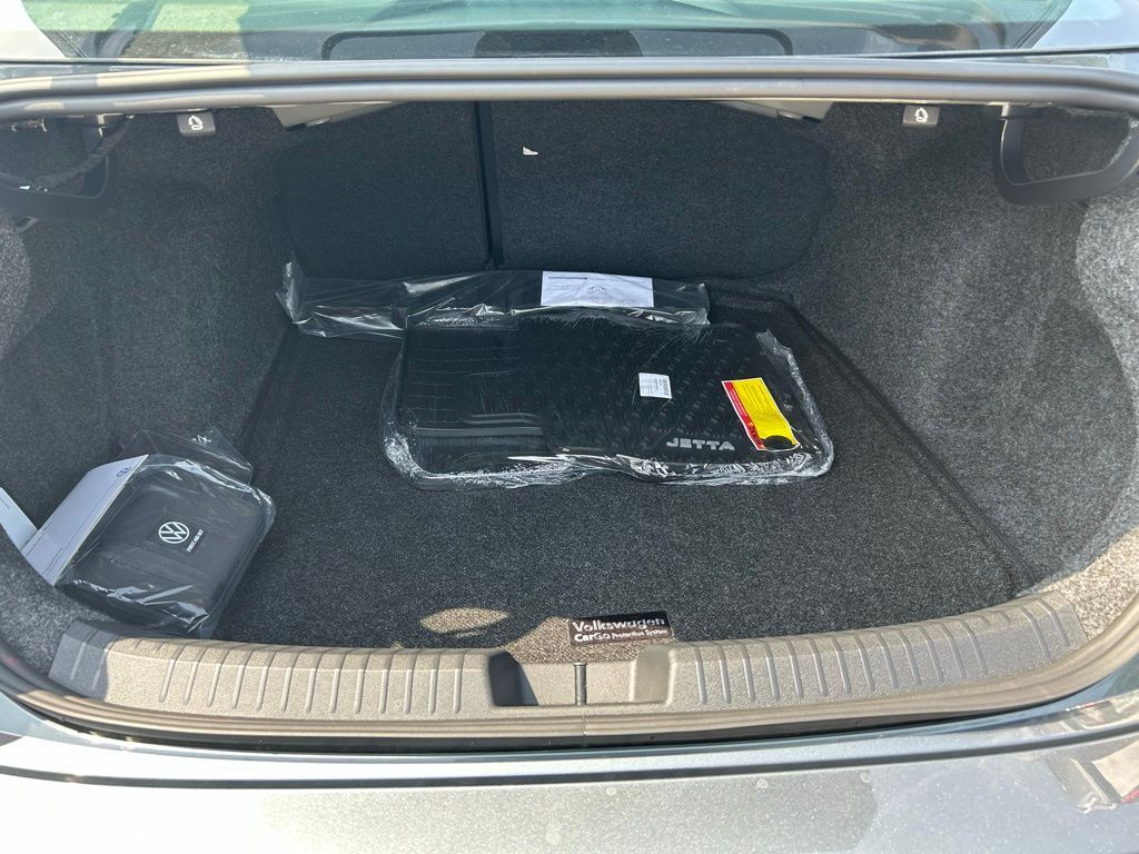 2025 Volkswagen Jetta 1.5T SE Tampa FL