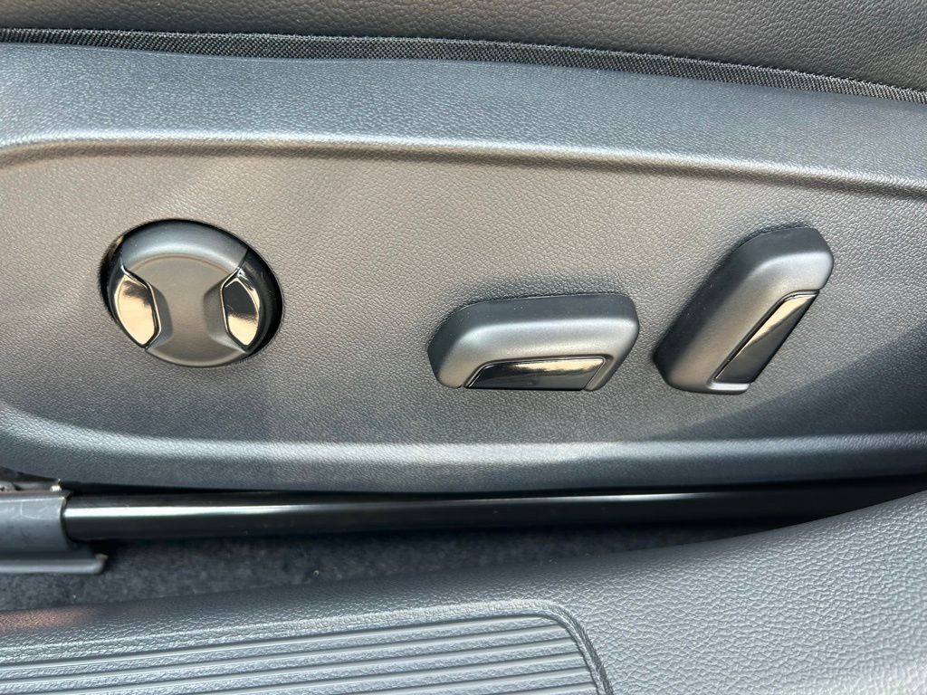 2025 Volkswagen Jetta 1.5T SE Tampa FL