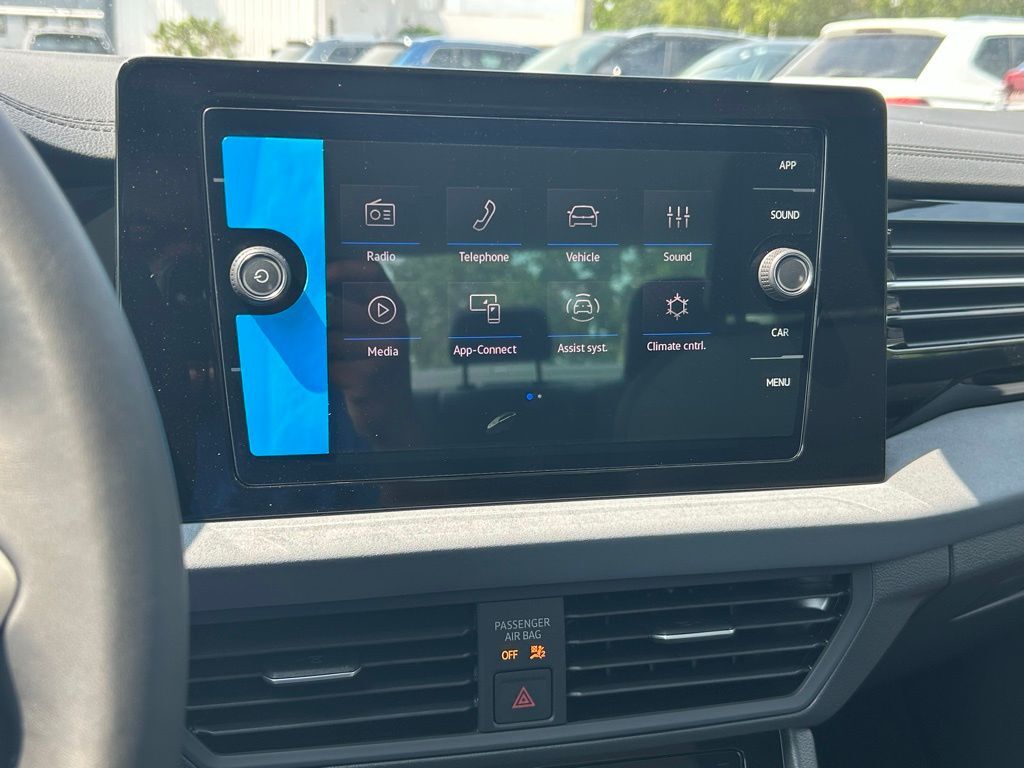 2025 Volkswagen Jetta 1.5T SE Tampa FL