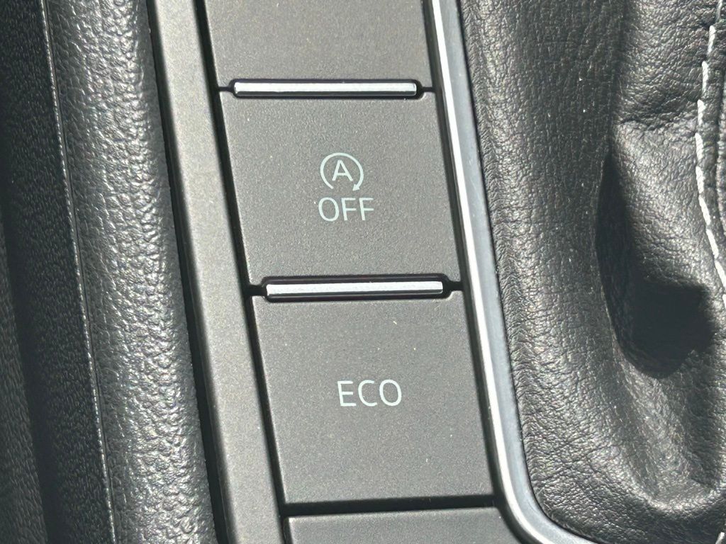 2025 Volkswagen Jetta 1.5T SE Tampa FL