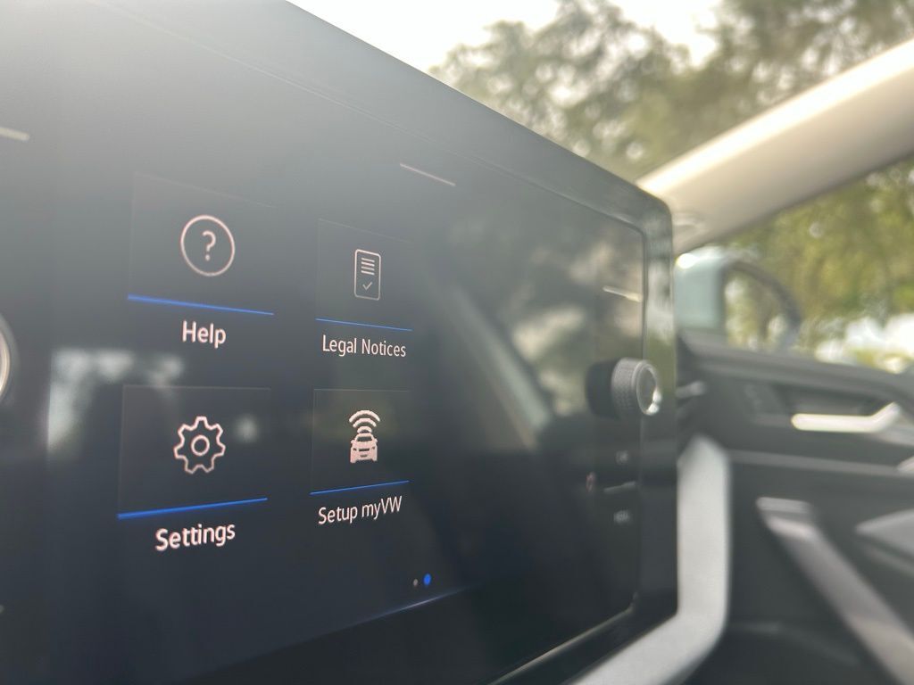 2025 Volkswagen Jetta 1.5T SE Tampa FL