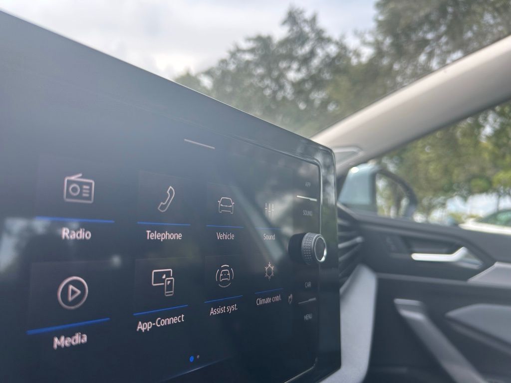 2025 Volkswagen Jetta 1.5T SE Tampa FL