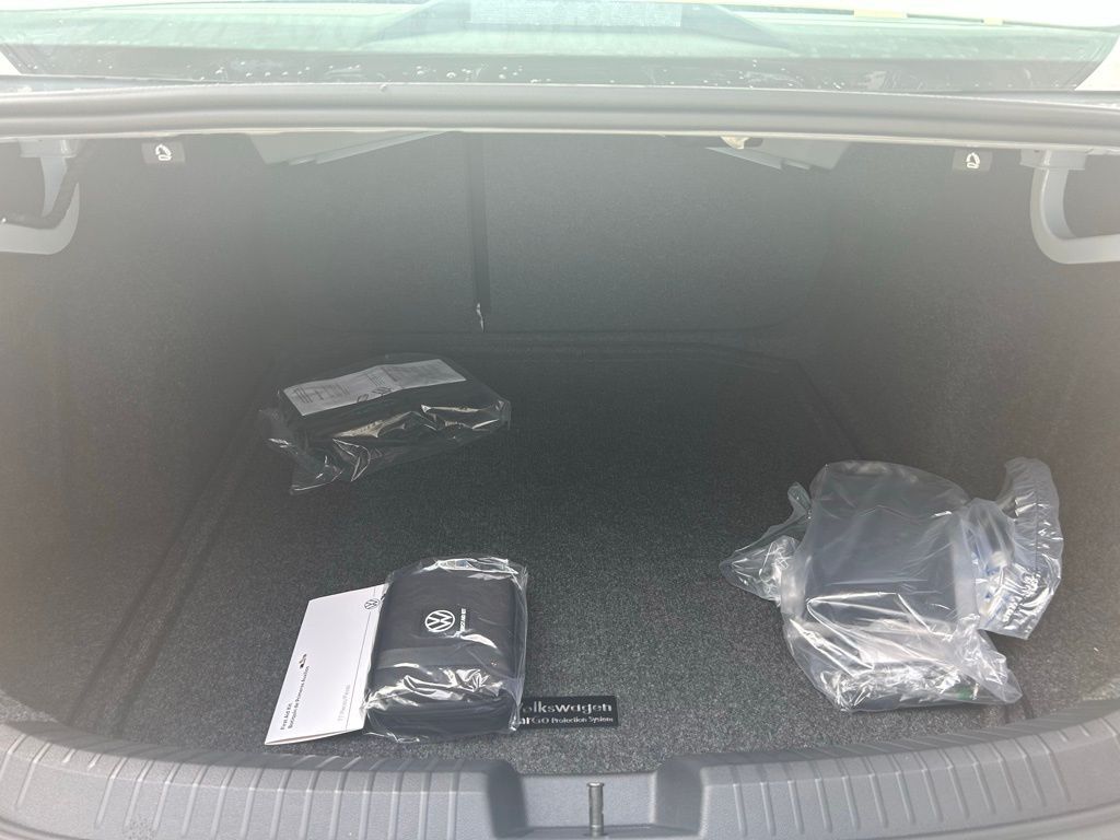 2025 Volkswagen Jetta 1.5T SE Tampa FL