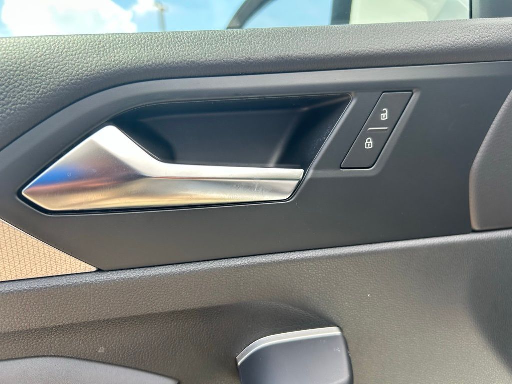2025 Volkswagen Jetta 1.5T SE Tampa FL
