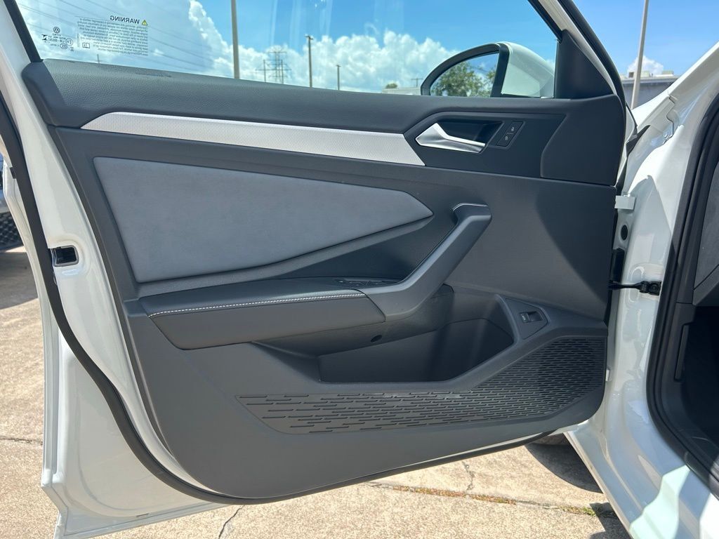 2025 Volkswagen Jetta 1.5T SE Tampa FL