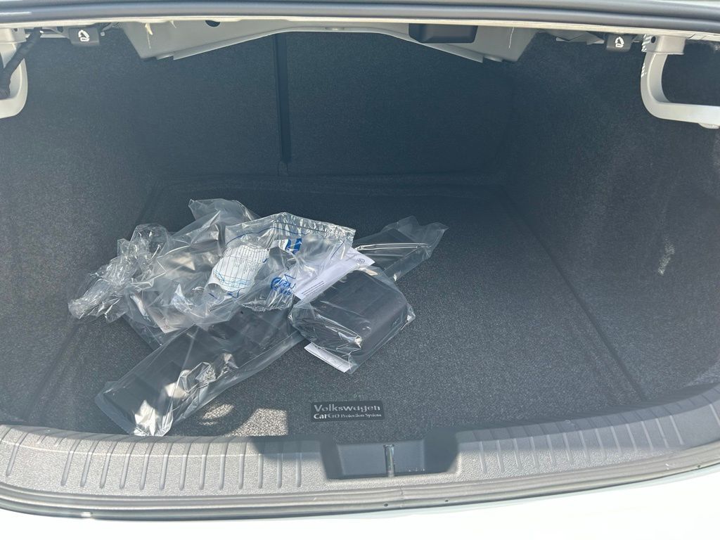 2025 Volkswagen Jetta 1.5T SE Tampa FL
