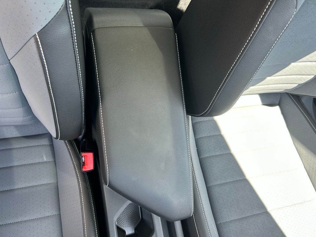 2025 Volkswagen Jetta 1.5T SE Tampa FL