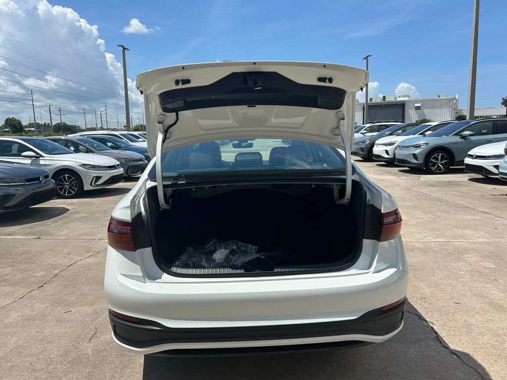 2025 Volkswagen Jetta 1.5T SE Tampa FL