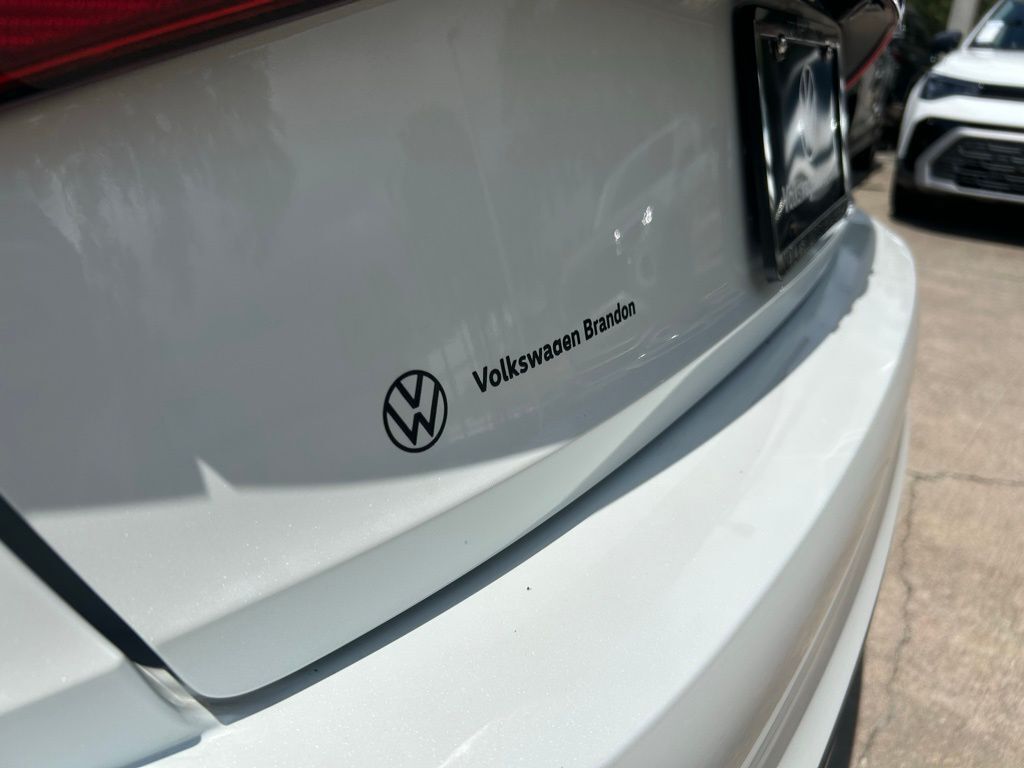 2025 Volkswagen Jetta 1.5T SE Tampa FL