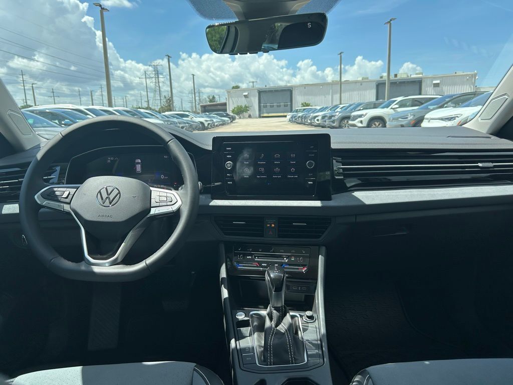 2025 Volkswagen Jetta 1.5T SE Tampa FL