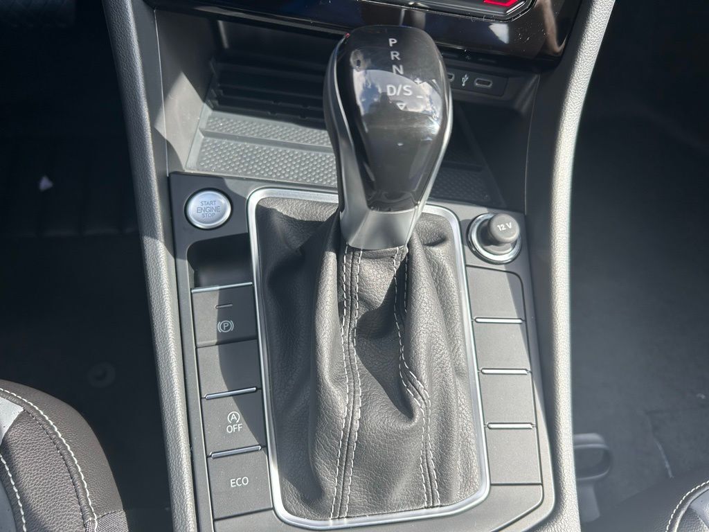 2025 Volkswagen Jetta 1.5T SE Tampa FL