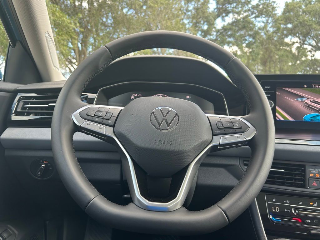 2025 Volkswagen Jetta 1.5T SE Tampa FL
