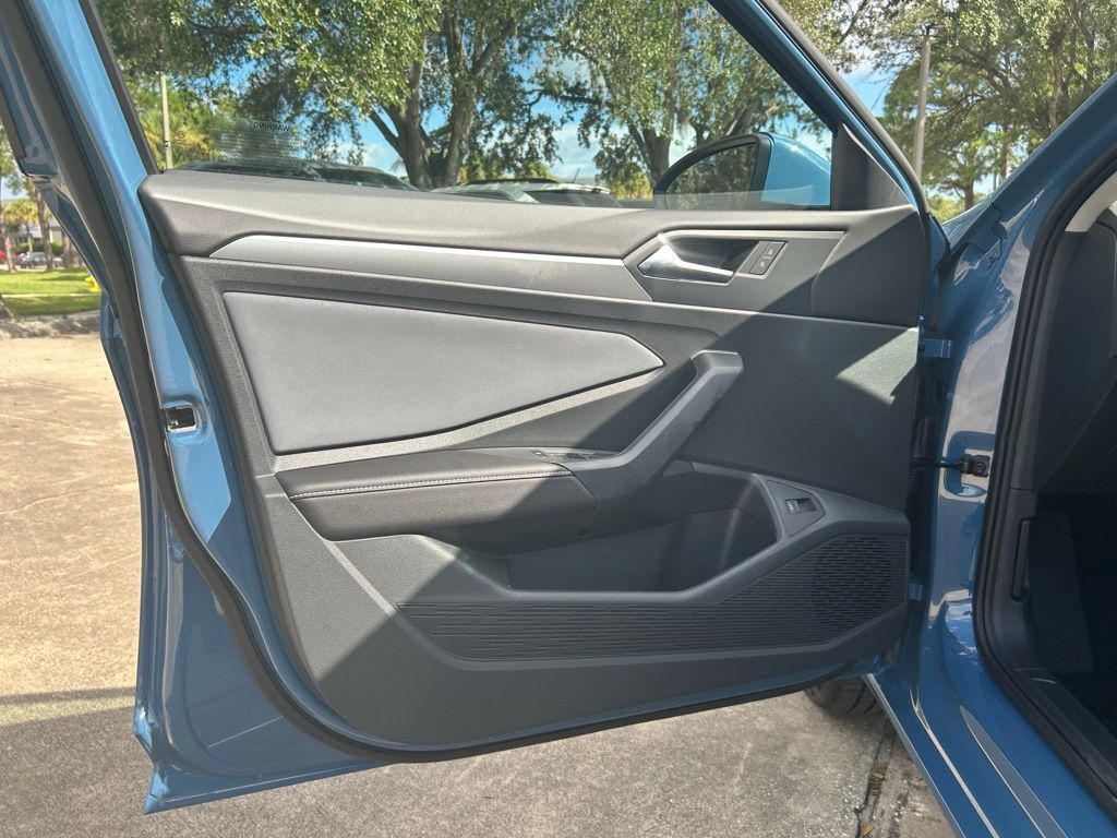 2025 Volkswagen Jetta 1.5T SE Tampa FL