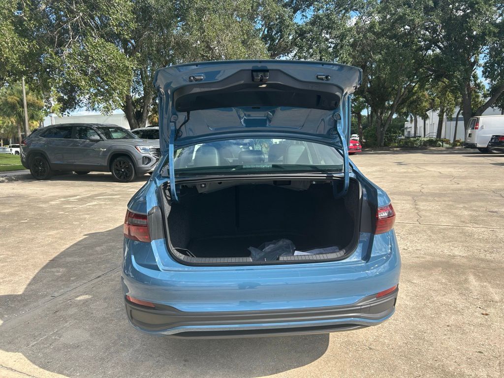 2025 Volkswagen Jetta 1.5T SE Tampa FL