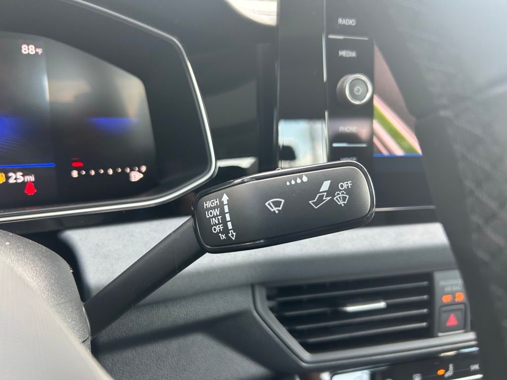 2025 Volkswagen Jetta 1.5T SE Tampa FL