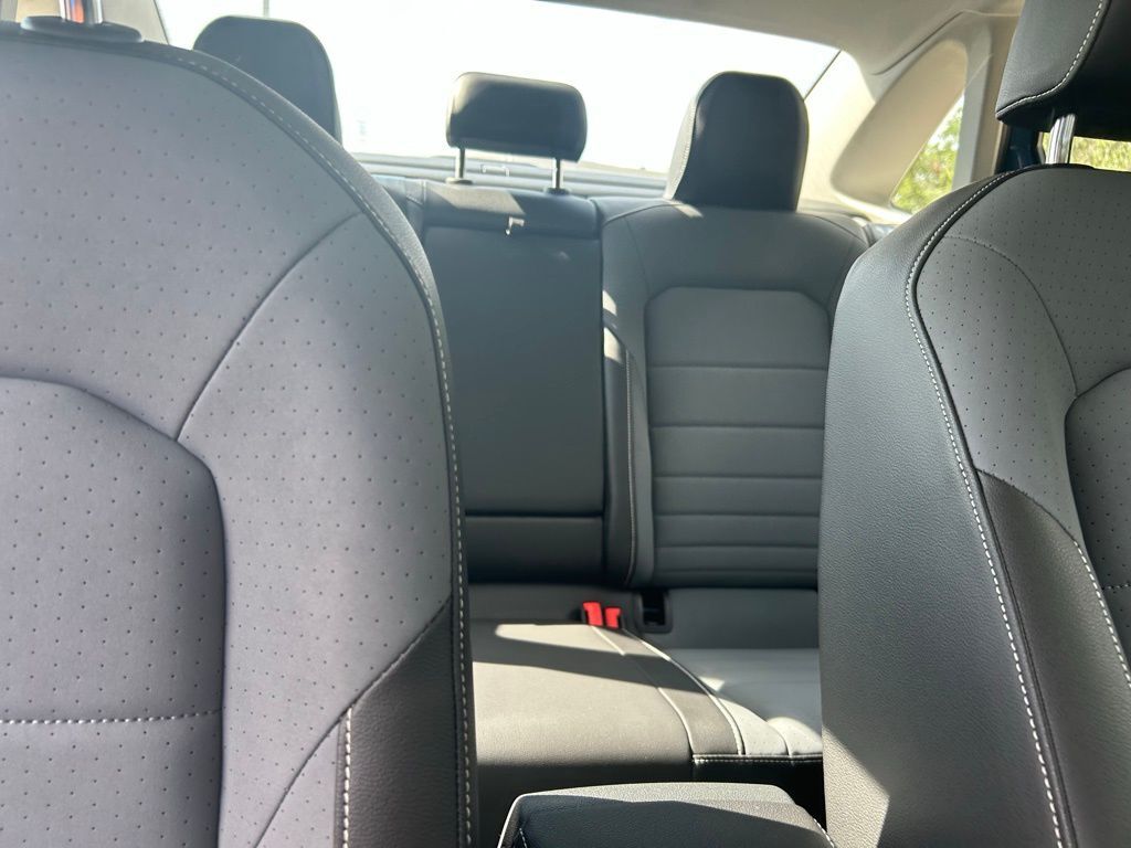2025 Volkswagen Jetta 1.5T SE Tampa FL