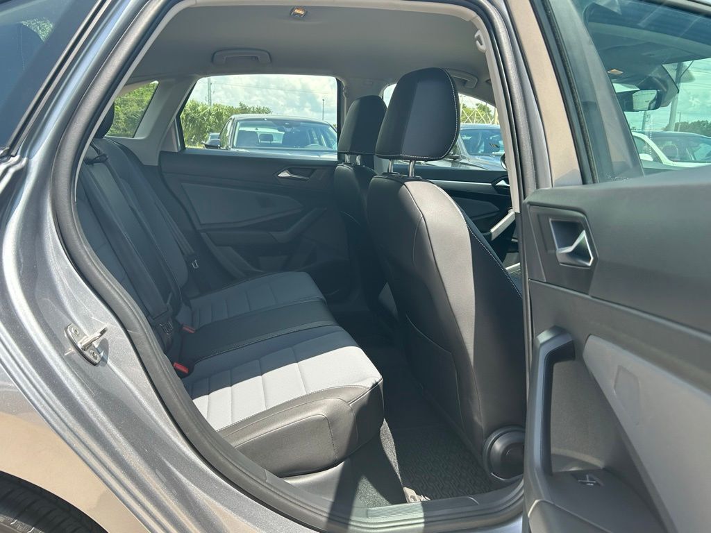 2025 Volkswagen Jetta 1.5T SE Tampa FL