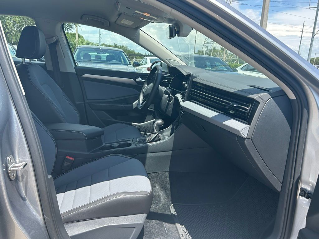 2025 Volkswagen Jetta 1.5T SE Tampa FL