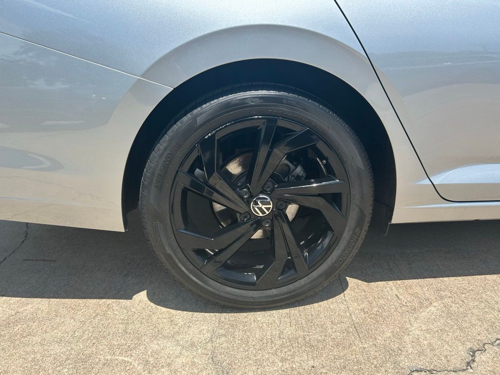 2025 Volkswagen Jetta 1.5T SE Tampa FL