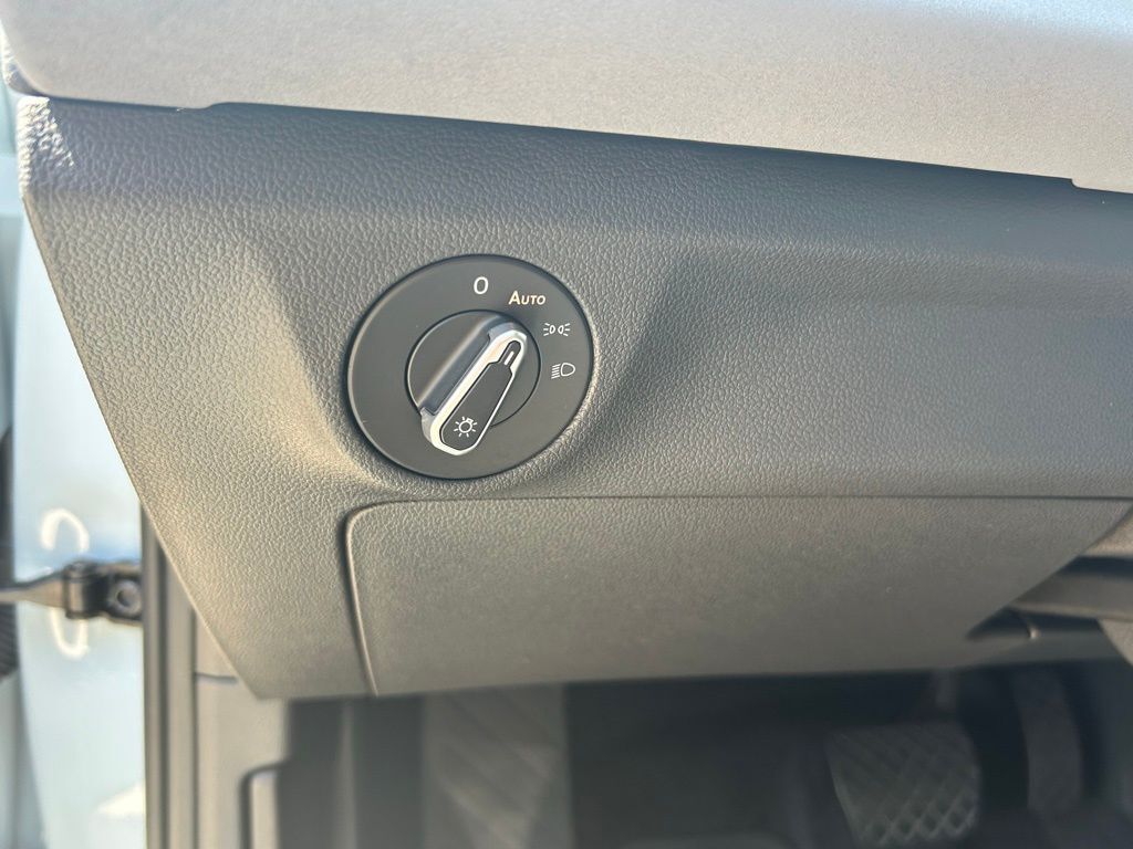 2025 Volkswagen Jetta 1.5T SE Tampa FL