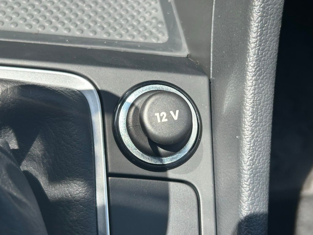 2025 Volkswagen Jetta 1.5T SE Tampa FL
