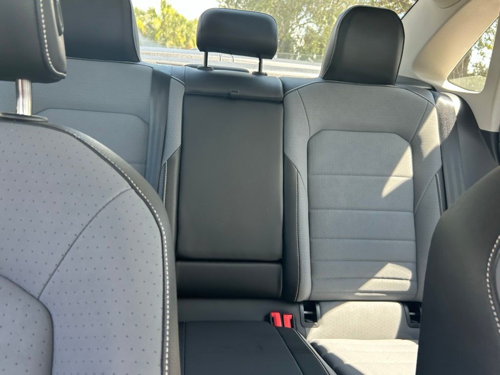 2025 Volkswagen Jetta 1.5T SE Tampa FL