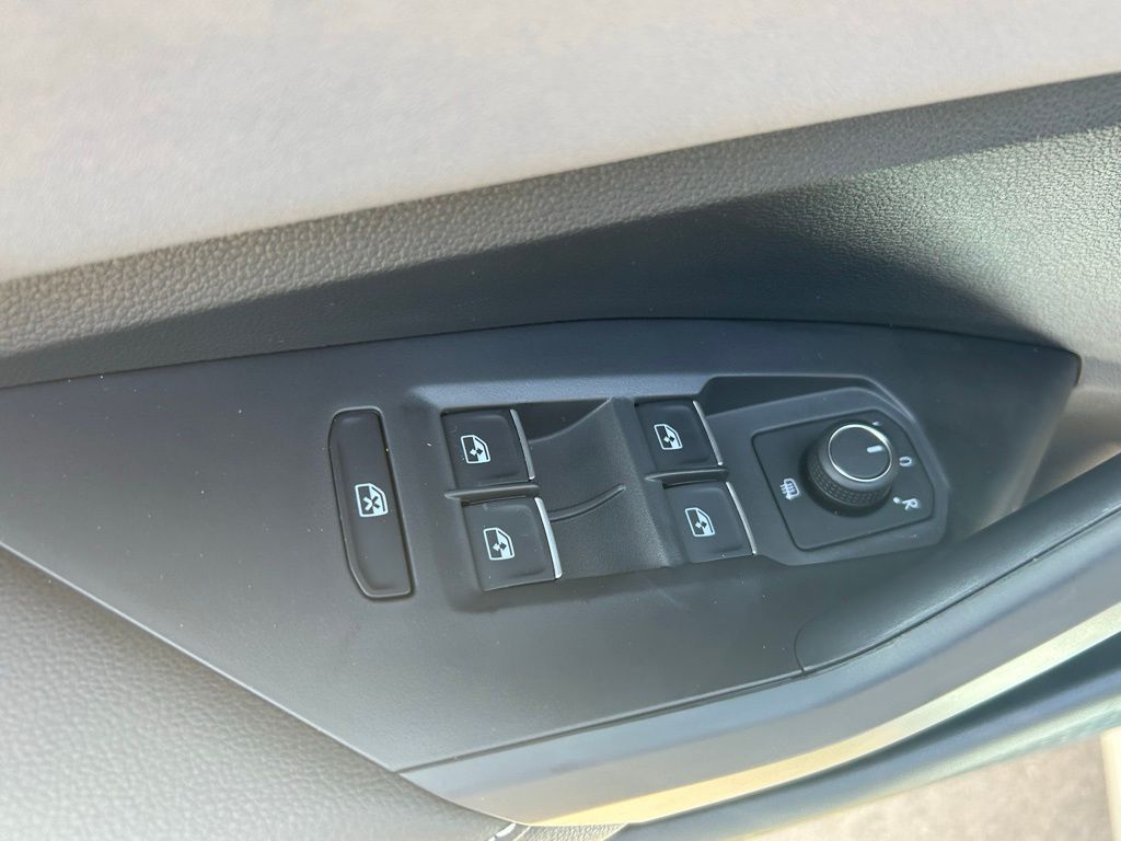 2025 Volkswagen Jetta 1.5T SE Tampa FL