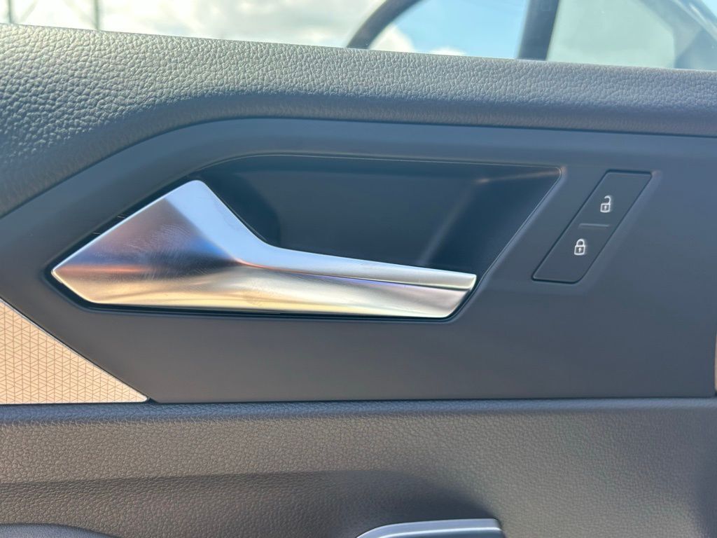 2025 Volkswagen Jetta 1.5T SE Tampa FL