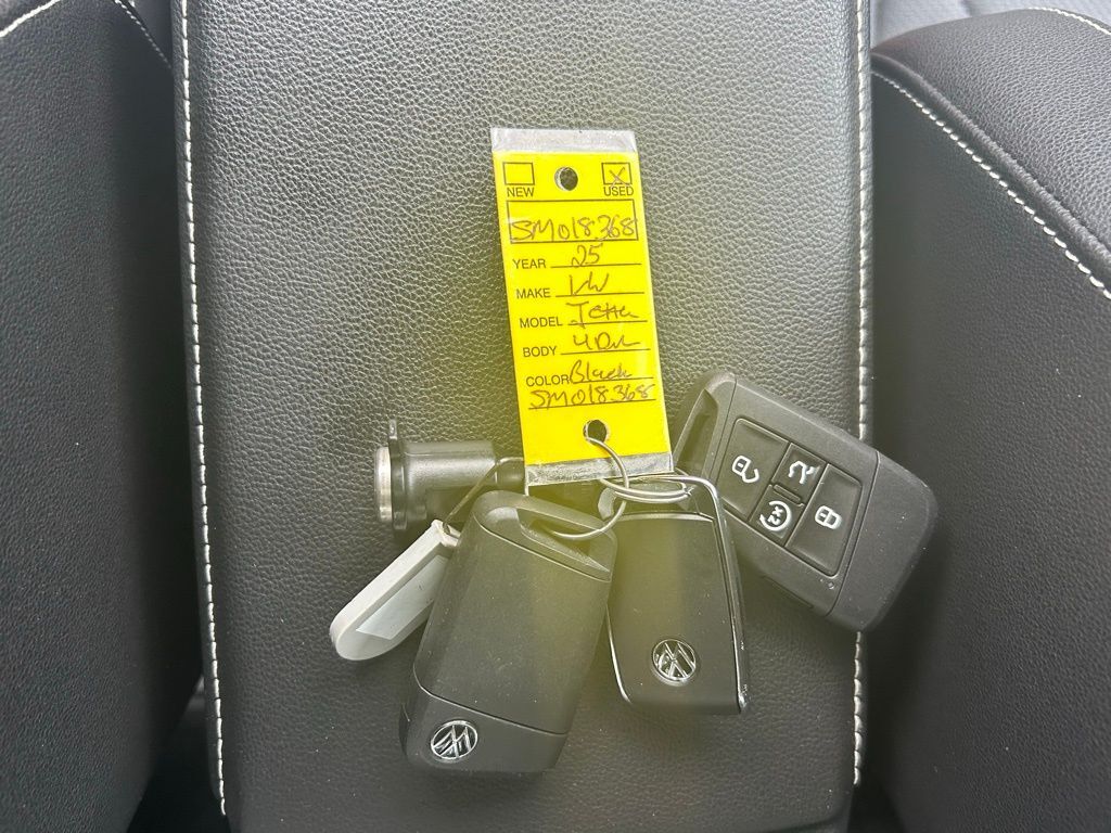 2025 Volkswagen Jetta 1.5T SEL Tampa FL