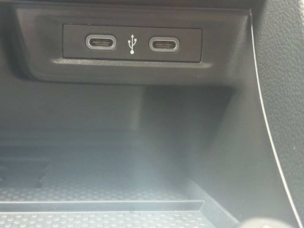2025 Volkswagen Jetta 1.5T SEL Tampa FL