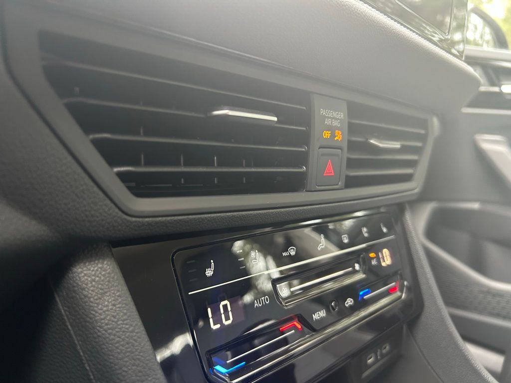 2025 Volkswagen Jetta 1.5T SEL Tampa FL