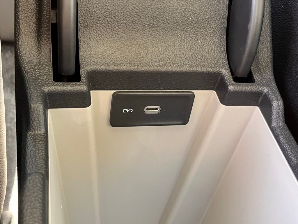 2025 Volkswagen Jetta 1.5T SEL Tampa FL