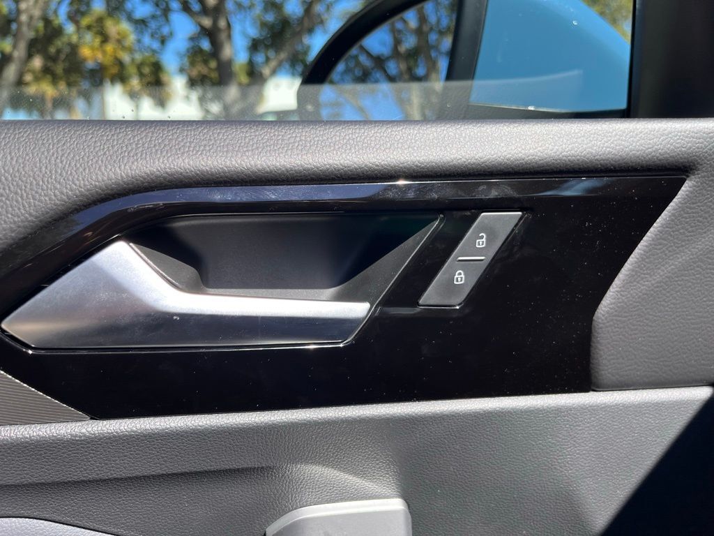 2025 Volkswagen Jetta 1.5T SEL Tampa FL